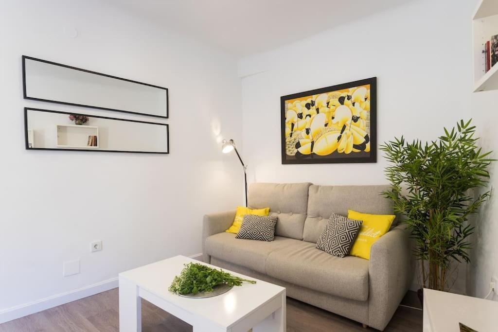 Apartamento Casco Historico , Playa Postiguet Alicante Ngoại thất bức ảnh