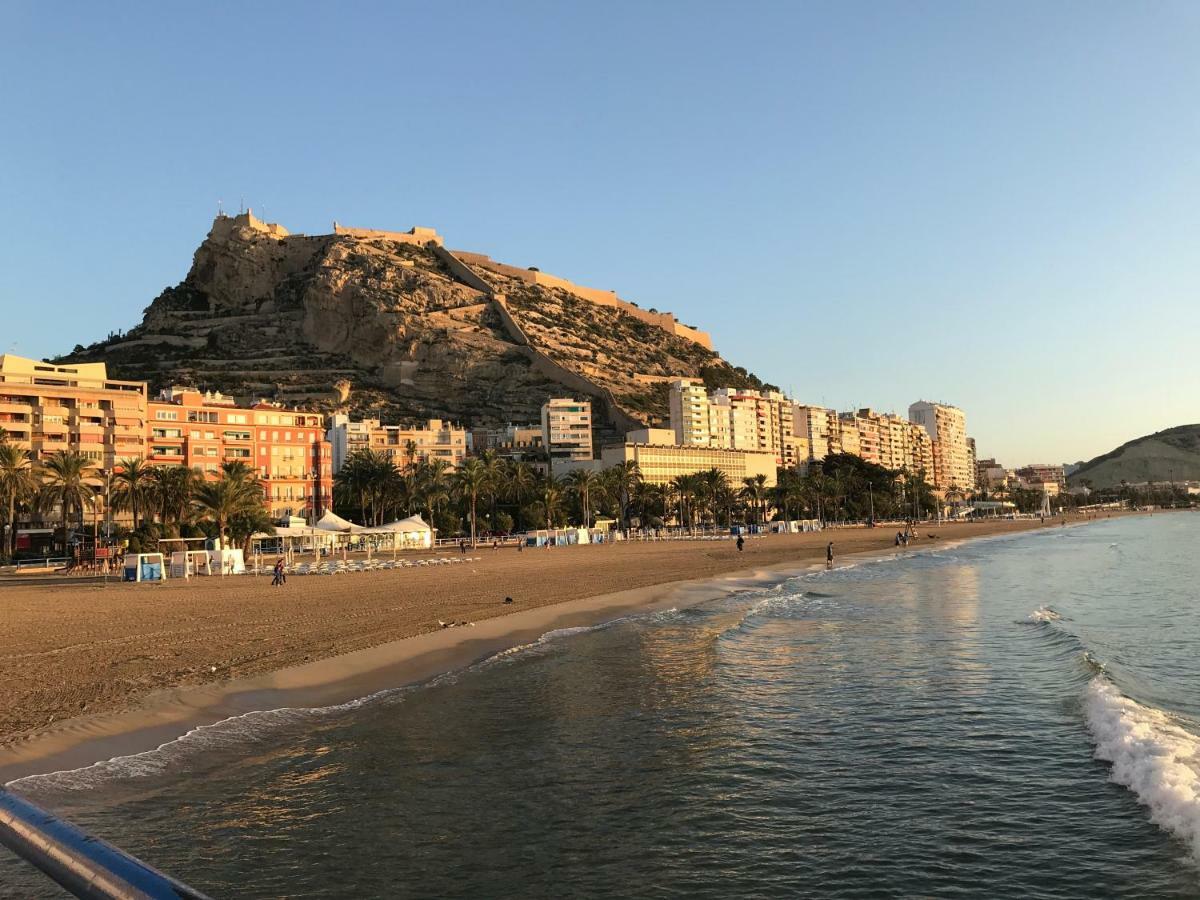 Apartamento Casco Historico , Playa Postiguet Alicante Ngoại thất bức ảnh